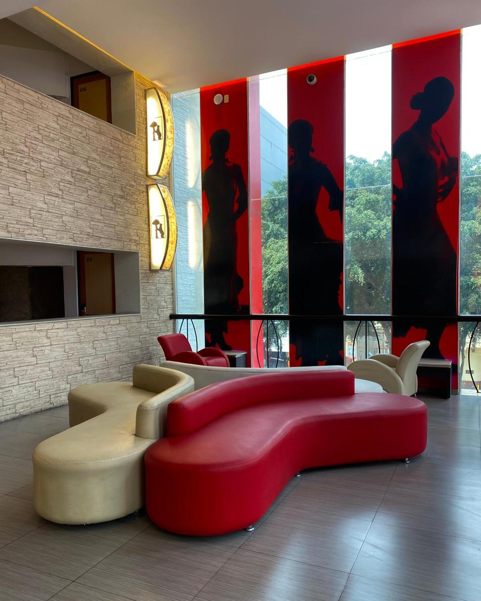 Hotel Villa De Madrid เม็กซิโกซิตี้ ภายนอก รูปภาพ