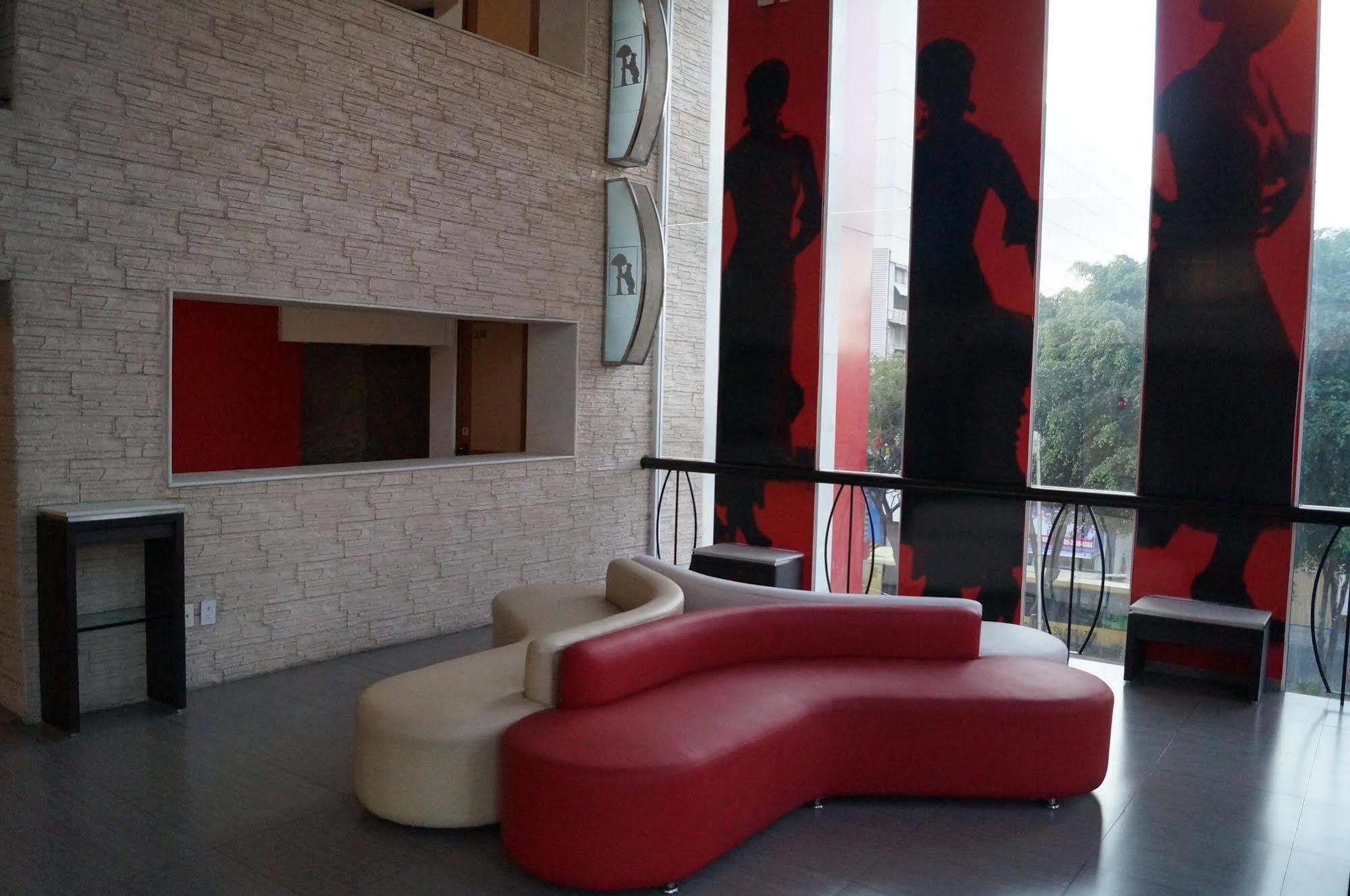 Hotel Villa De Madrid เม็กซิโกซิตี้ ภายนอก รูปภาพ